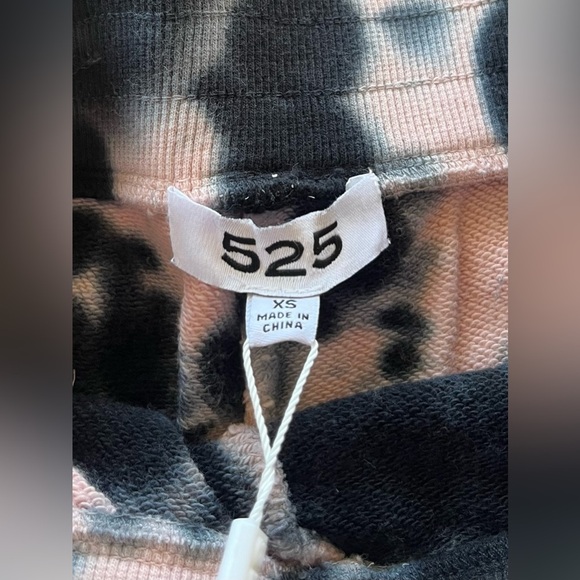 525 America Women's Tie Dye Short Quartz Multi Pink Black Size XS - Picture 2 of 5